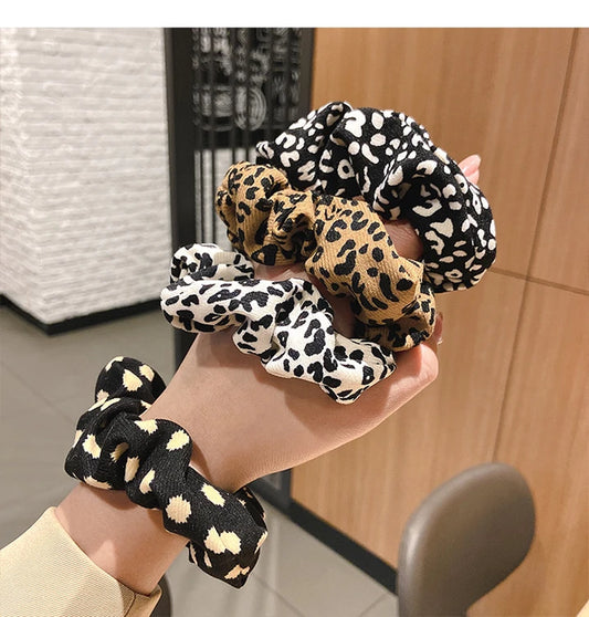 Pack x 12U. Scrunchies Estampadas