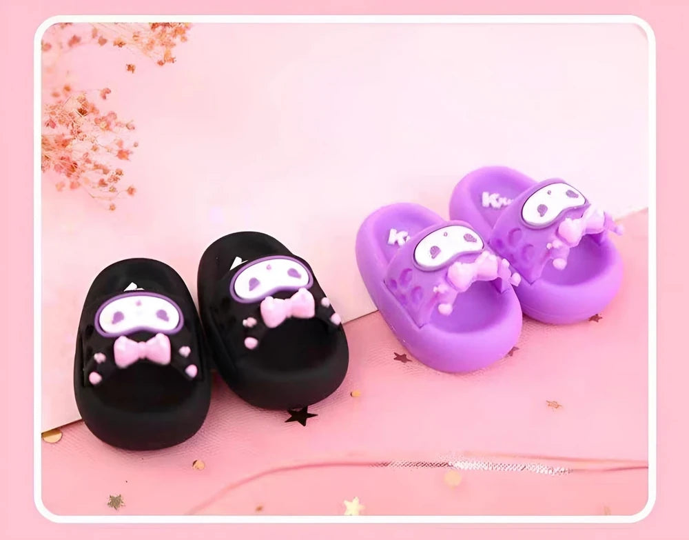 Set x2 Gomas de Borrar Ojotas Kuromi