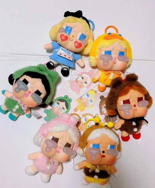 Peluche CRYBABY Llavero Sorpresa