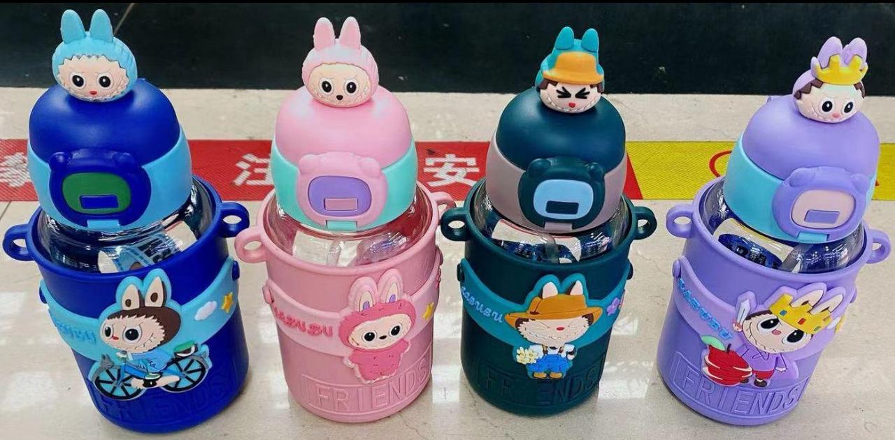 Botella Labubu Con Funda Silicona 580ml