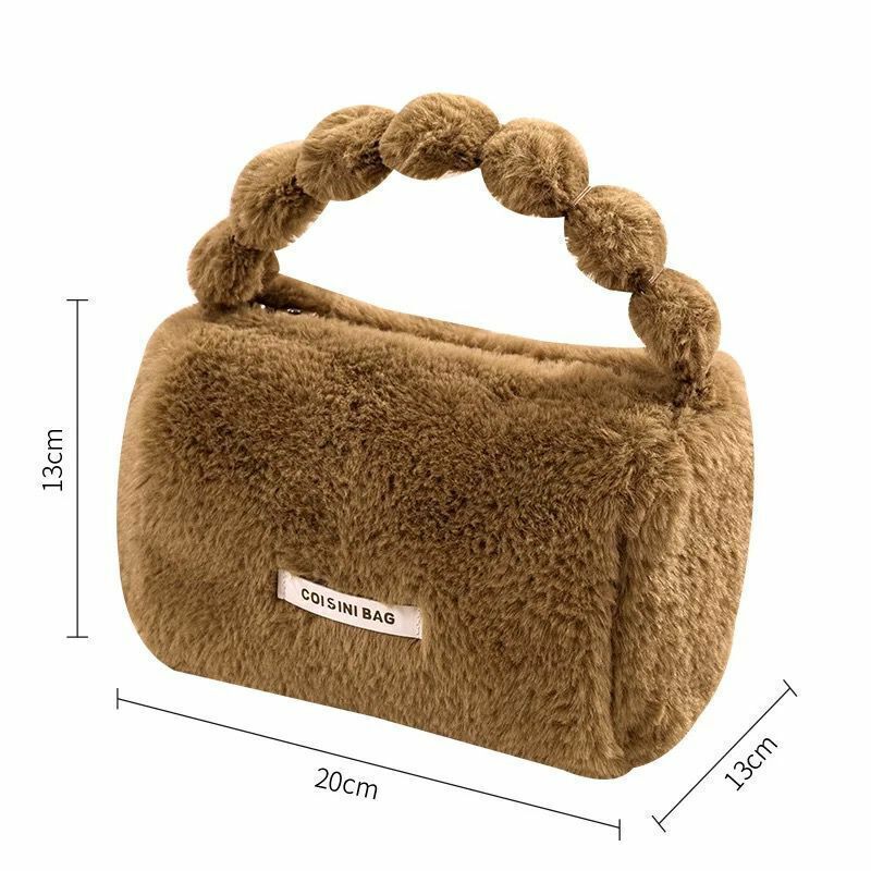 BOLSO DE MANO PELUDO