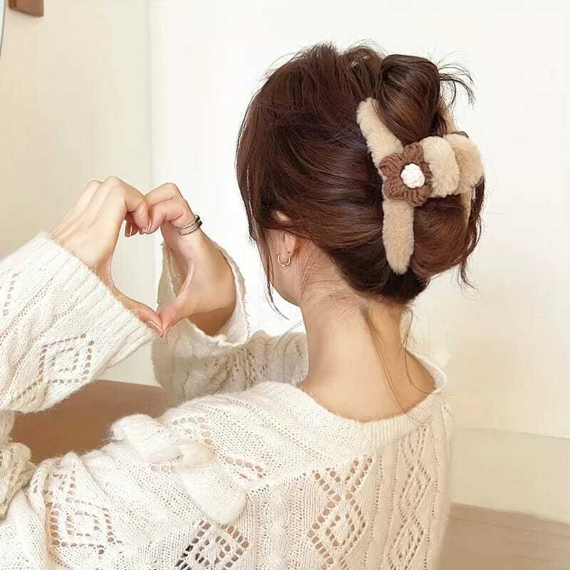 Broche de Pelo con Flor Bordado x12u