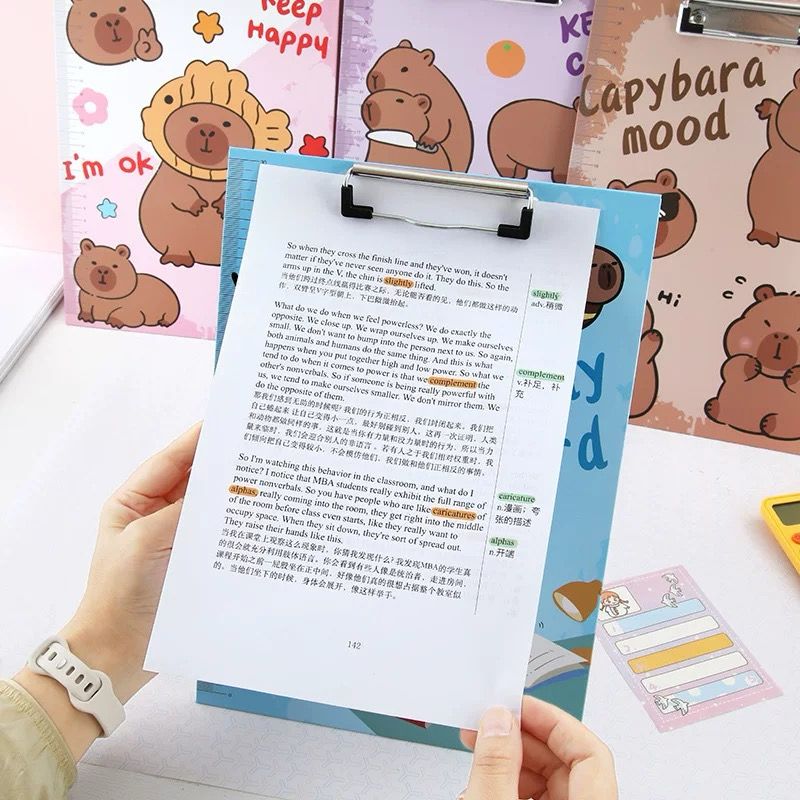 Carpeta Porta Block con Clips A4 Capybara