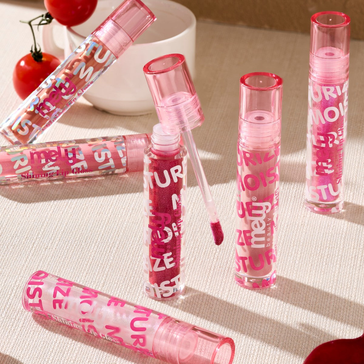 SHINING LIP GLOSS KEEP IT MOIST MELY
