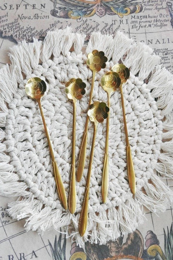 Cuchara Larga Mango Flor Sakura x6Pcs