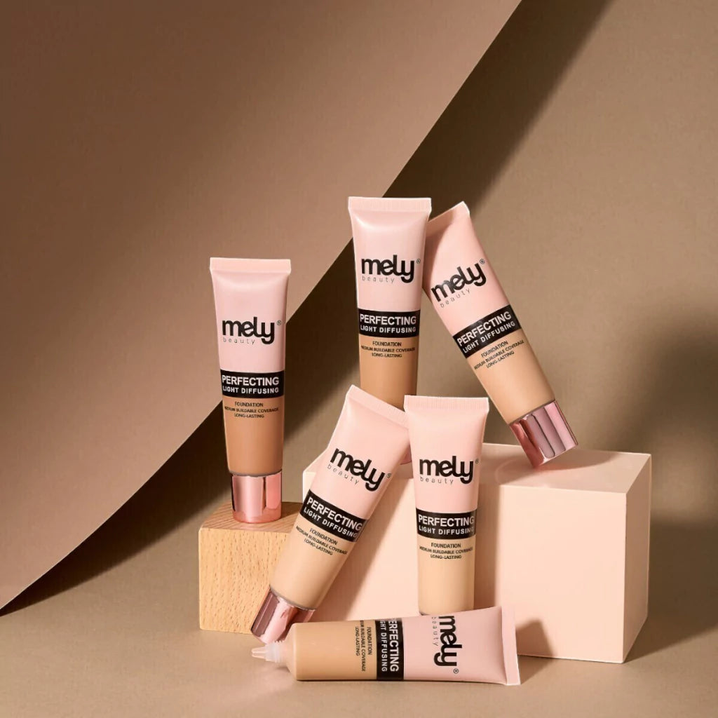 CAJA X24U Base liquida perfecting light diffusing Mely