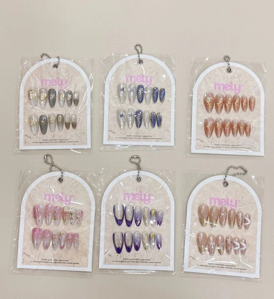 UÑAS POSTIZAS PRESS ON DECORADAS OJO DE GATO ALMENDRA